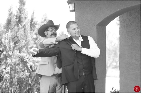 delano-california-ranch-spanish-wedding-photos-juan-griselda-pictures_0004